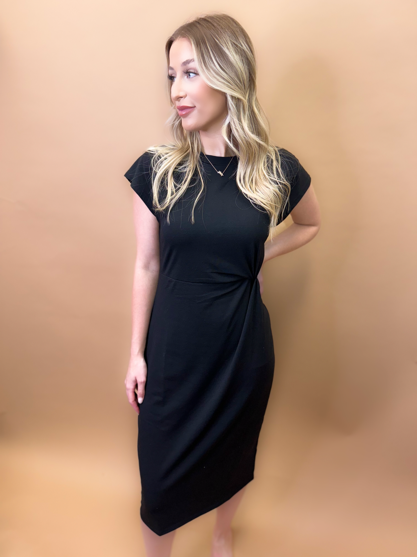 Leanna Dress in Black