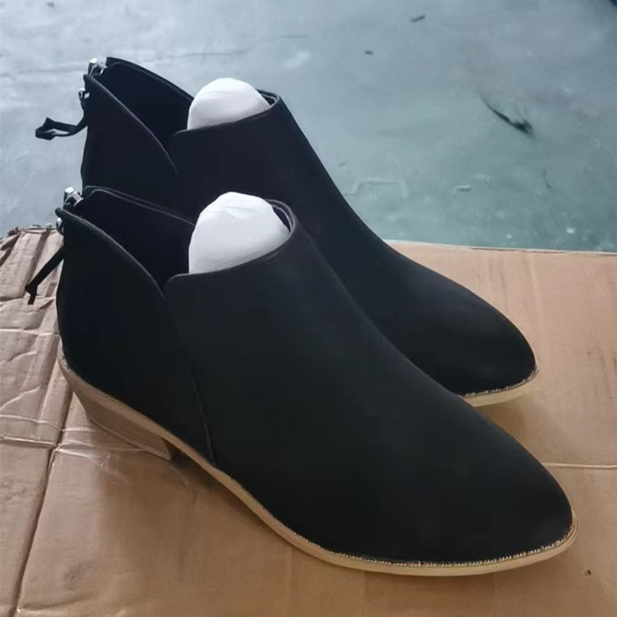 Low V-Cut booties with Back Zipper