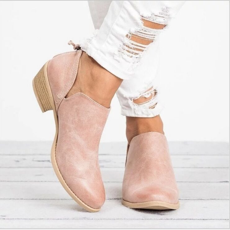 Low V-Cut booties with Back Zipper